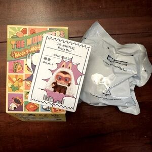 The Monsters Wacky Mart Vinyl Figure